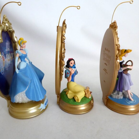 NEW 1997-1999 HALLMARK DISNEY PRINCESS ENCHANTED MEMORIES ORNAMENT LOT OF 3 - Picture 9 of 12